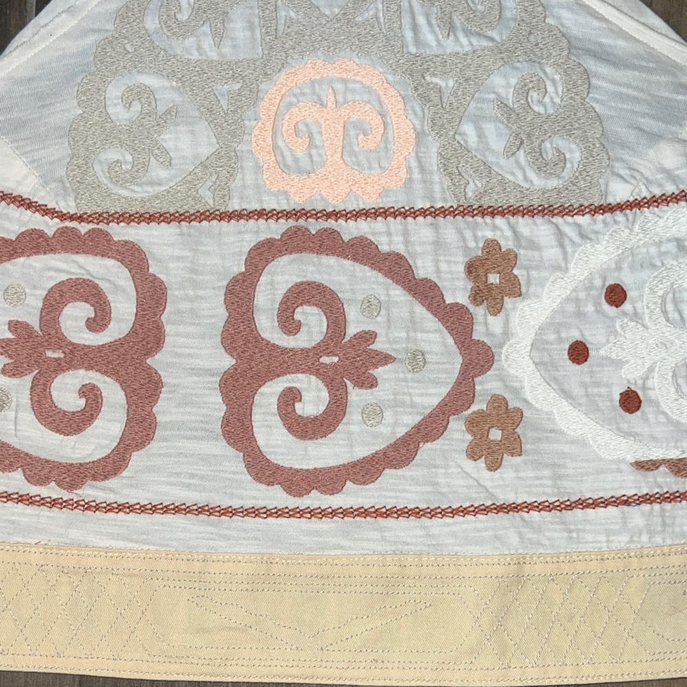 Unique🌵 Free People Adorn Me Embroidered Halter Top Medium Ivory/Brown/Peach - Picture 12 of 16